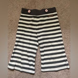 EUC grey and white striped crop Matilda Jane pants. Size 4